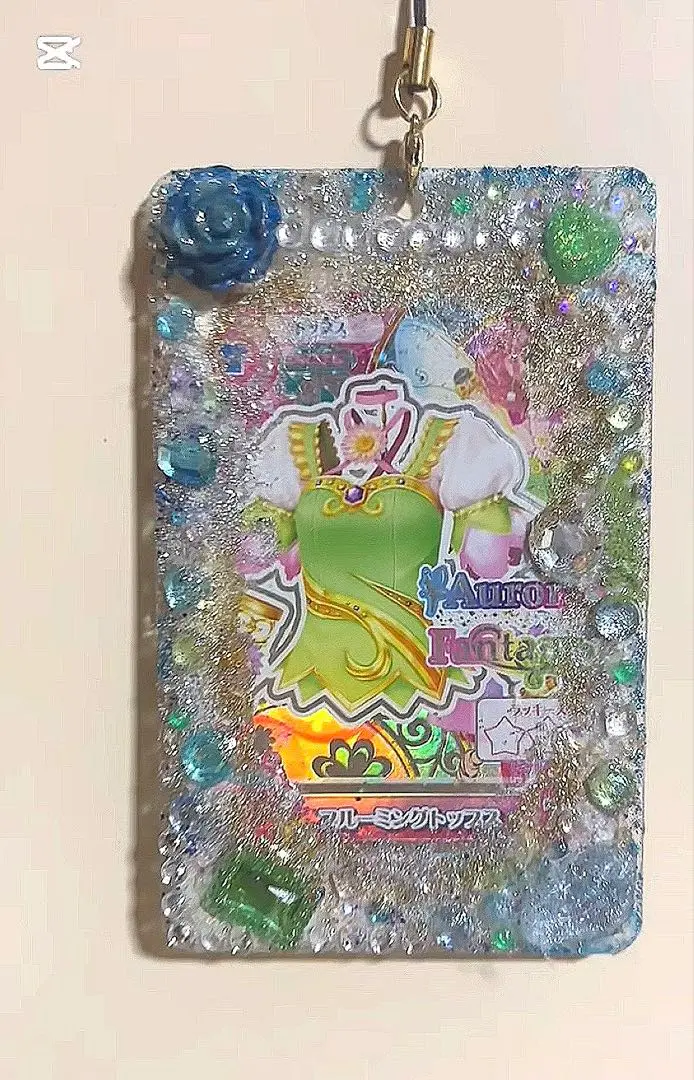 Amazon.co.jp: アイカツカード（104枚）•カードケース : 文房具