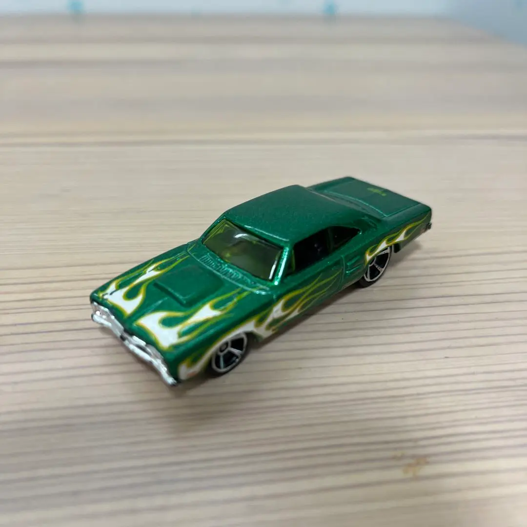 トミカ 青箱 外国車 ダッジ コロネット カスタム ファイアチーフ