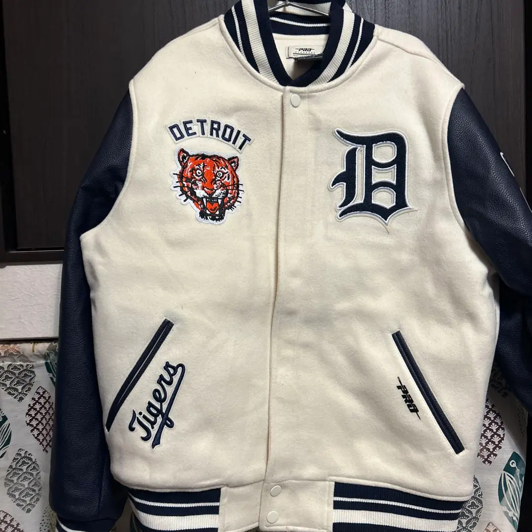 Majestic - デトロイト・タイガース　Tigers　ベースボールジャケット　スタジャン　2XL Majestic - デトロイト・タイガース Tigers ベースボール