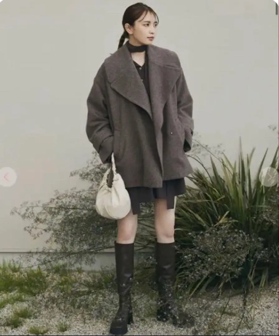 Thumbnail of Chic & Cute: COCODEAL Short Wide Collar Coat - Brown - Size 2