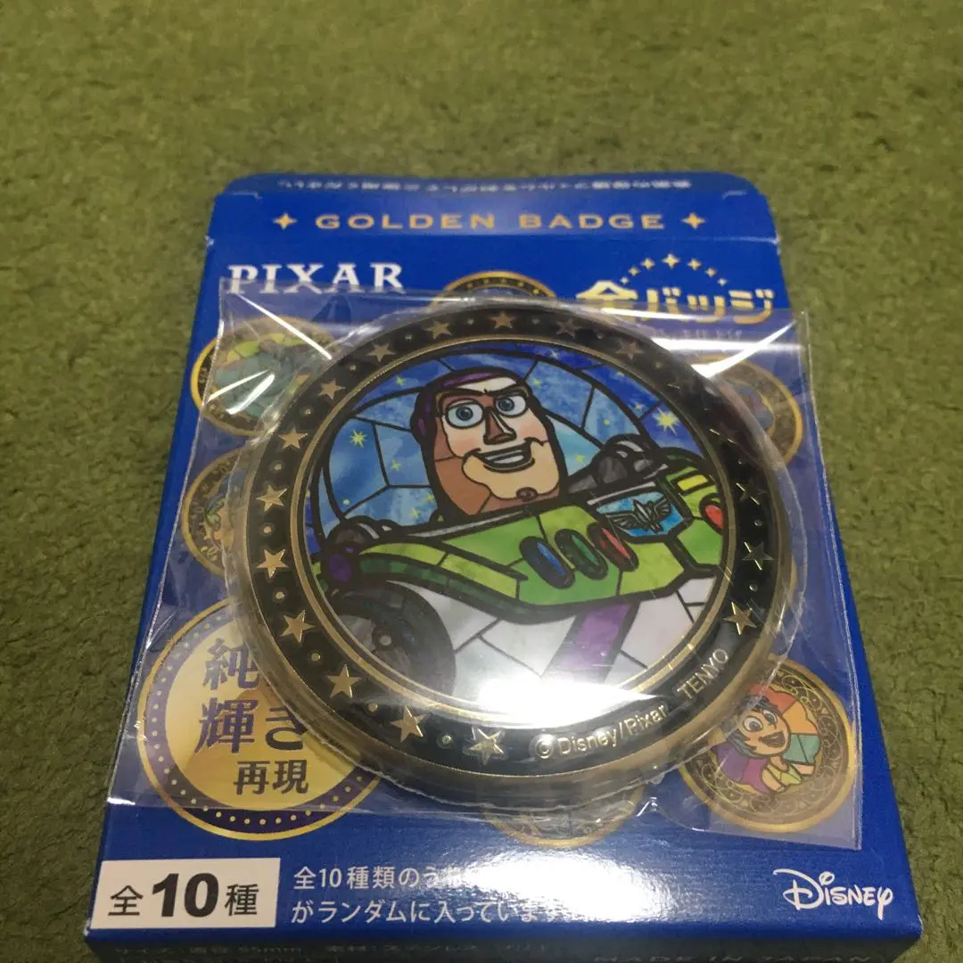 トイストーリー　金バッチ　10個入り 2025年最新】金バッジ ピクサーの人気アイテム - メルカリ
