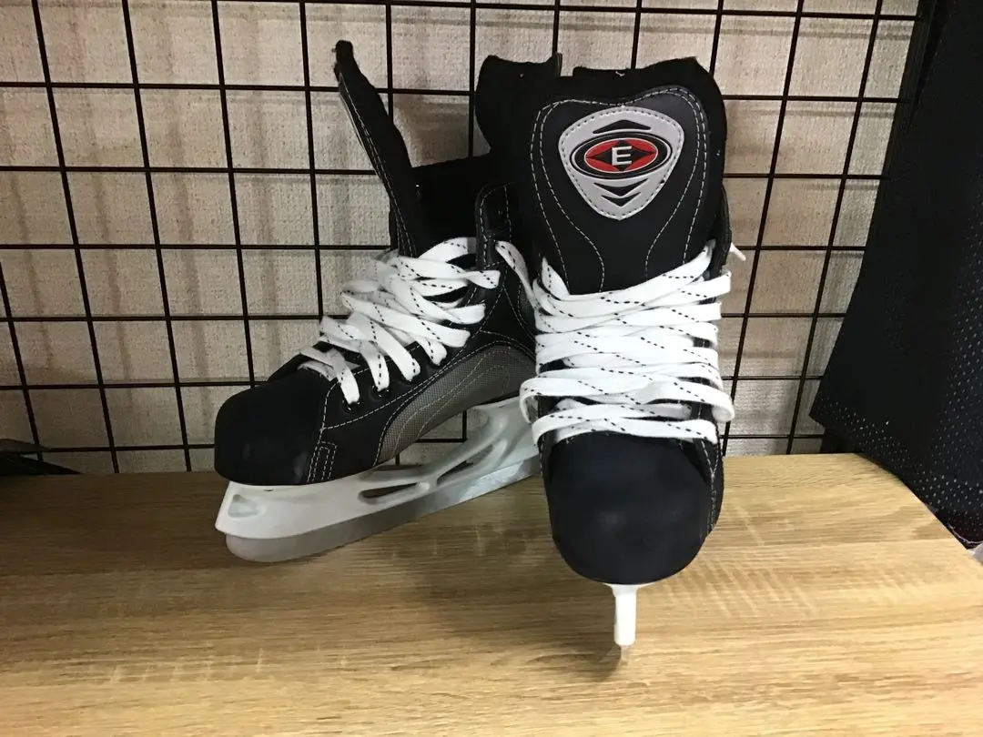 アイスホッケー靴　EASTON 2025年最新】easton スケート靴の人気アイテム - メルカリ