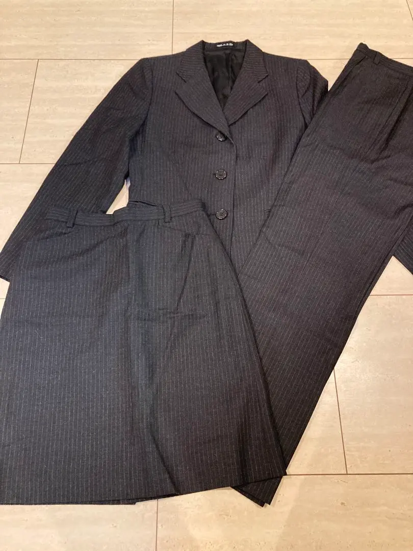 COMME CA DU MODE 西裝套裝 的縮圖