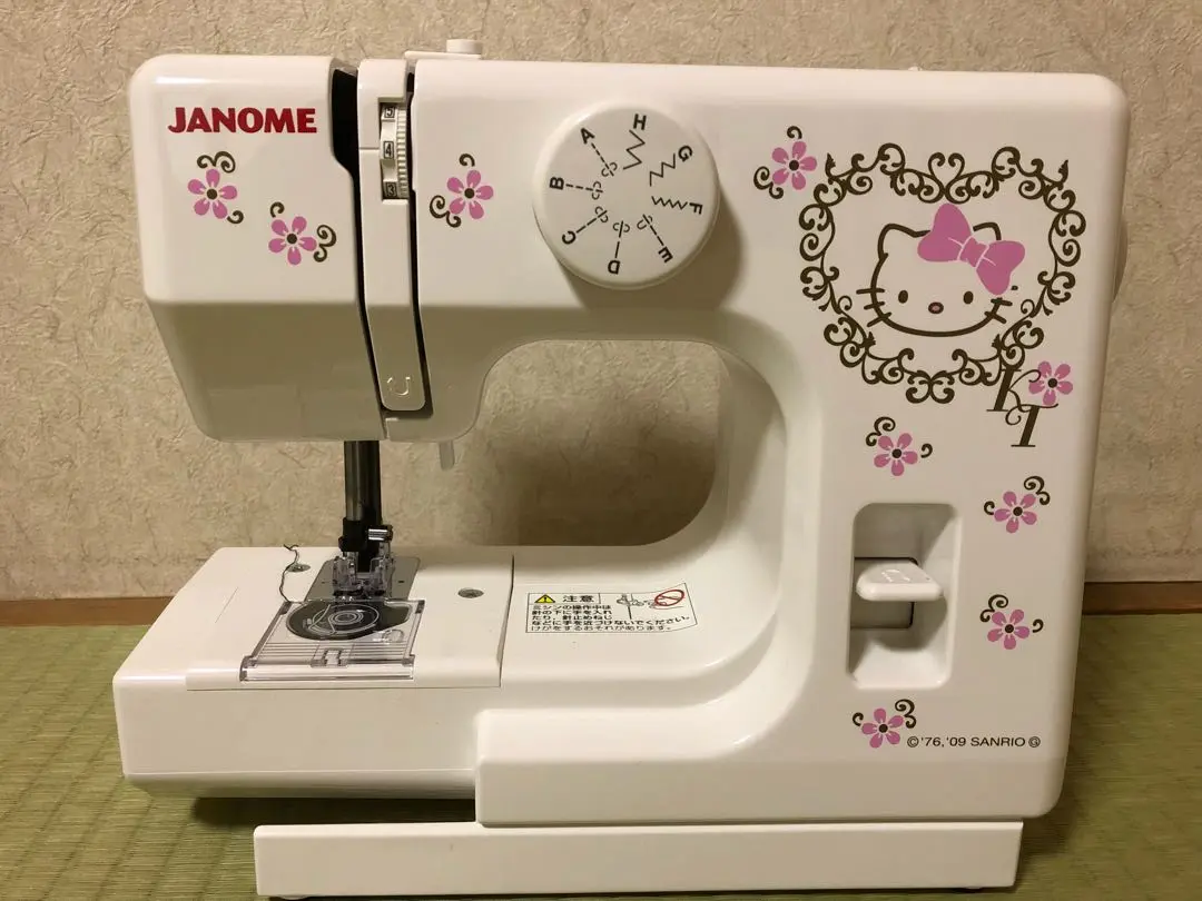 ［値下げ］ハローキティー　限定ミシン ハローキティミシン YN-425 USD 箱付 キティちゃん - メルカリ