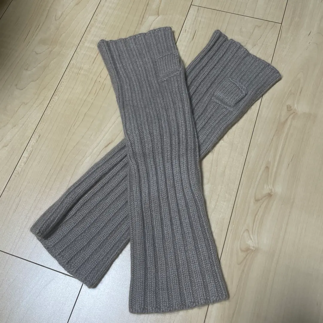 Thumbnail of Deuxieme Classe Arm Warmers