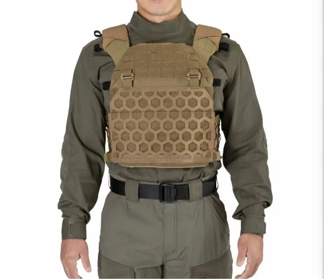 5.11 tactical タクティカル ウェイトプレート クラスター　希少品？ 5.11 Tactical 5lb (2.3Kg) PT-R H2O ウェイトプレート 2枚