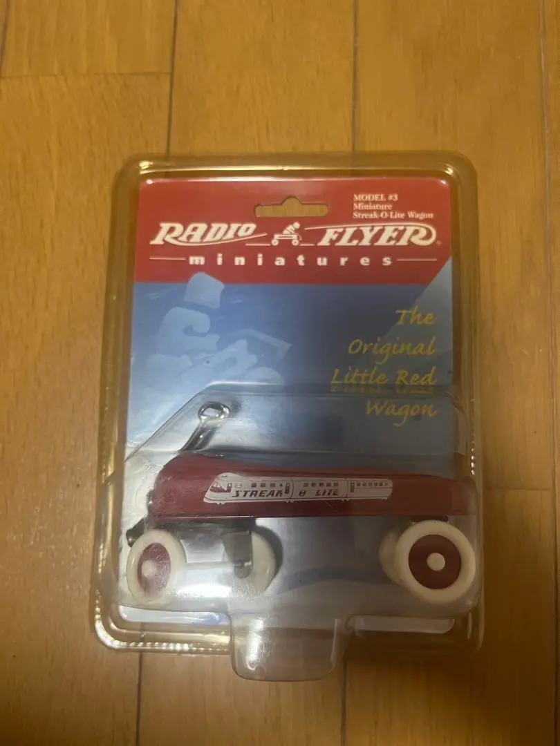 RADIO FLYER ラジオフライヤー　一輪車 Amazon.co.jp: RADIO FLYER(ラジオフライヤー) MY 1ST WAGON