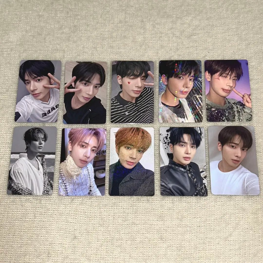 Thumbnail of TXT Taehyun trading card set