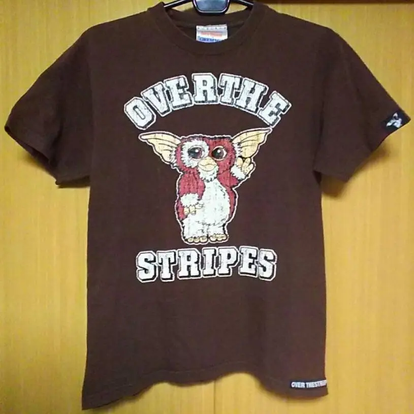 Over the Stripes GREMMIE Tシャツ Lサイズ　美品 2025年最新】OVER THE STRIPES 柄・デザイン：プリント（ロゴ