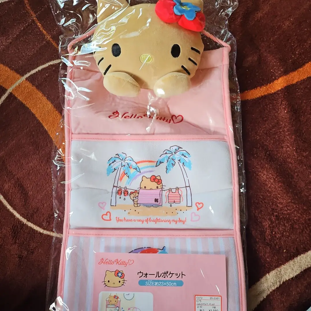 希少‼️新品❗ハローキティ&お友だち　ウォールポケット　2001年製 希少‼️新品❗ハローキティ&お友だち ウォールポケット 2001年製