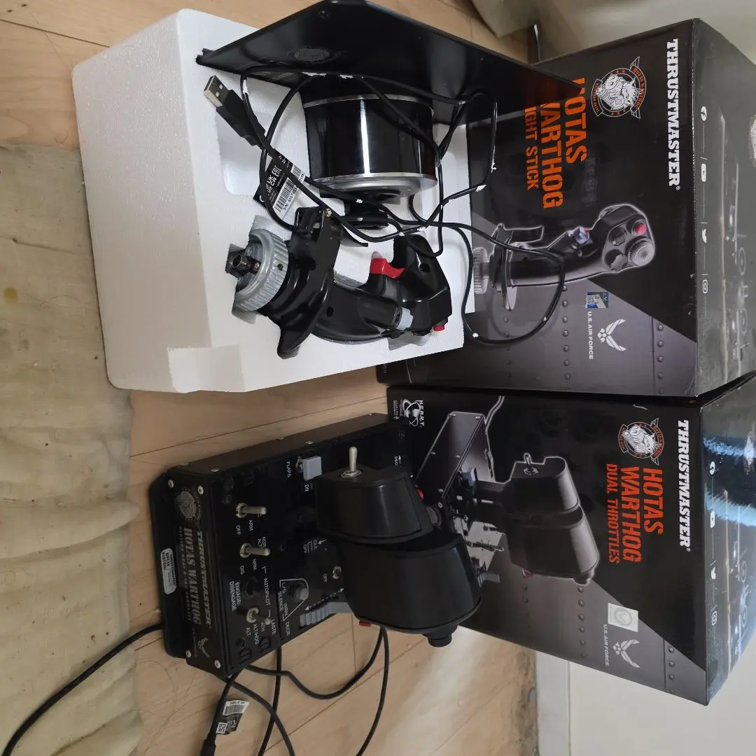 (未使用･未開封品)スラストマスター  Thrustmaster T-Flight Hotas 4 エースコンバット7 エディション PS4/PC両対応【日 Amazon.co.jp: スラストマスター 【エースコンバット7 公式