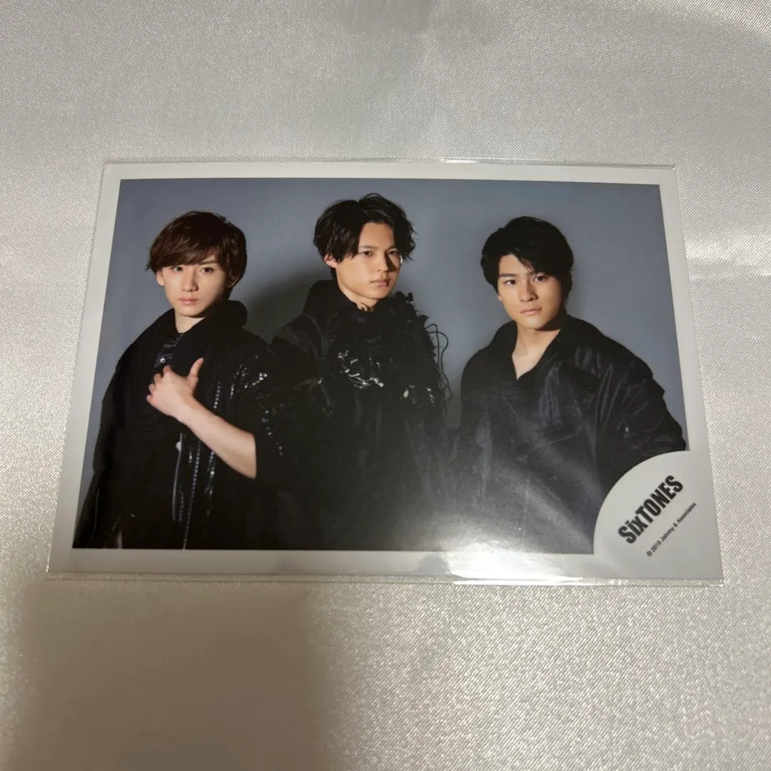 Thumbnail of Official photos (of) SixTONES