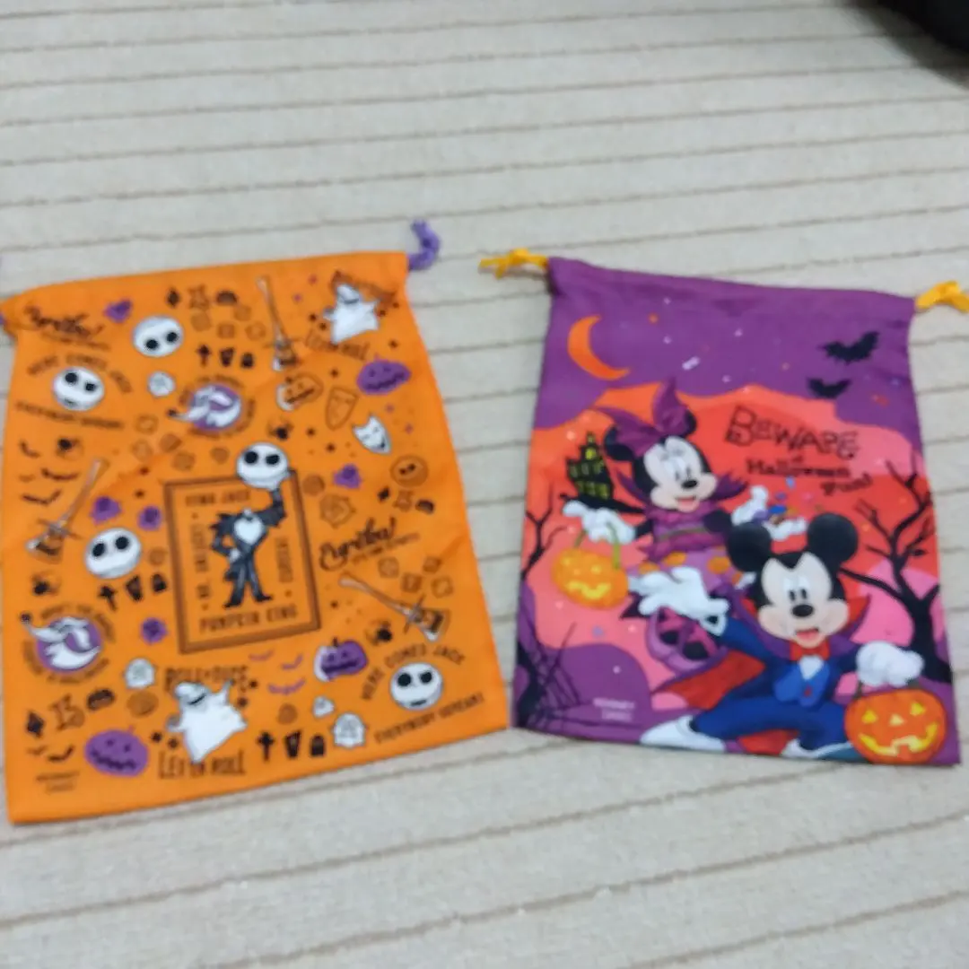 Thumbnail of Disney drawstring bag! Halloween!