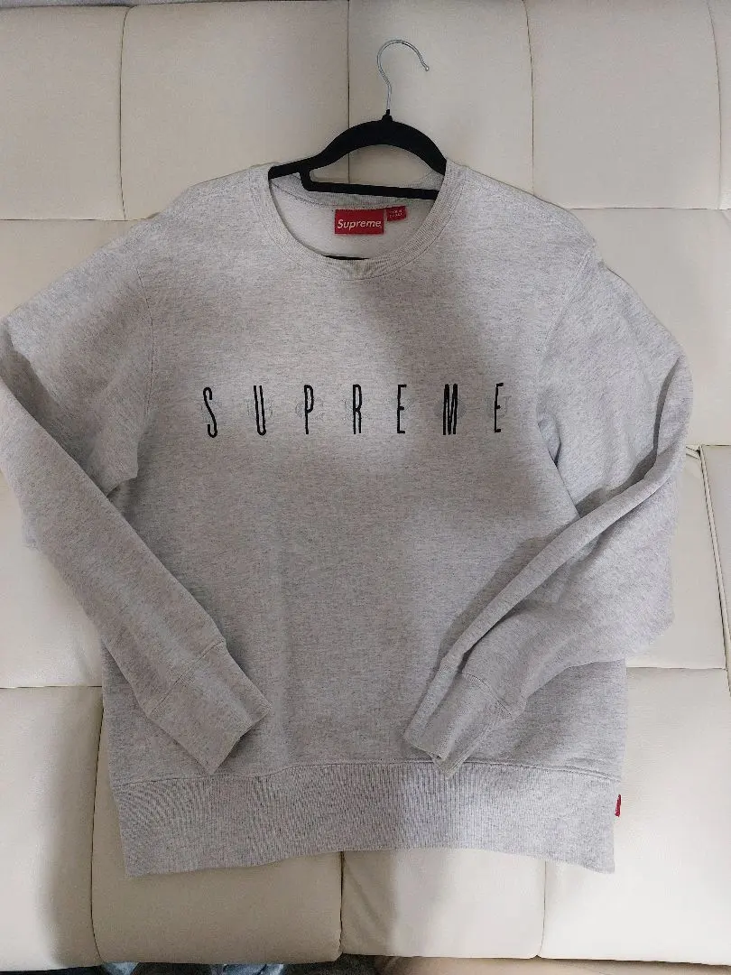 Thumbnail of Supreme sweatshirt