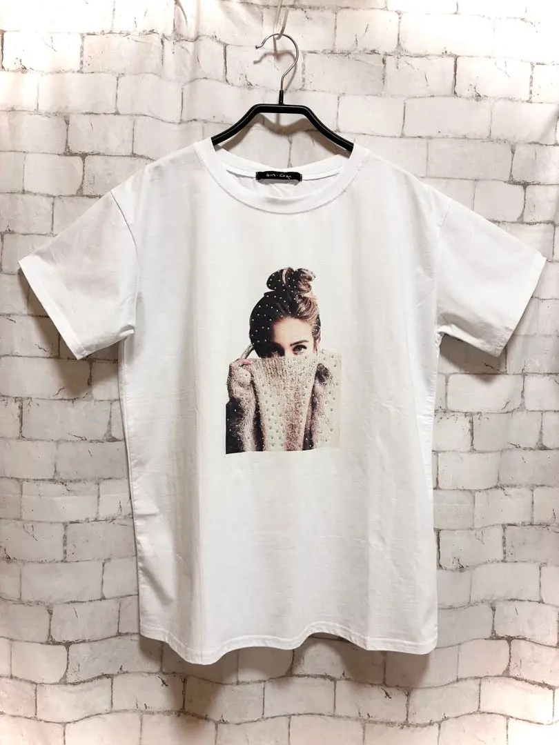 Thumbnail of T-shirt / White T-shirt 【Brand New】
