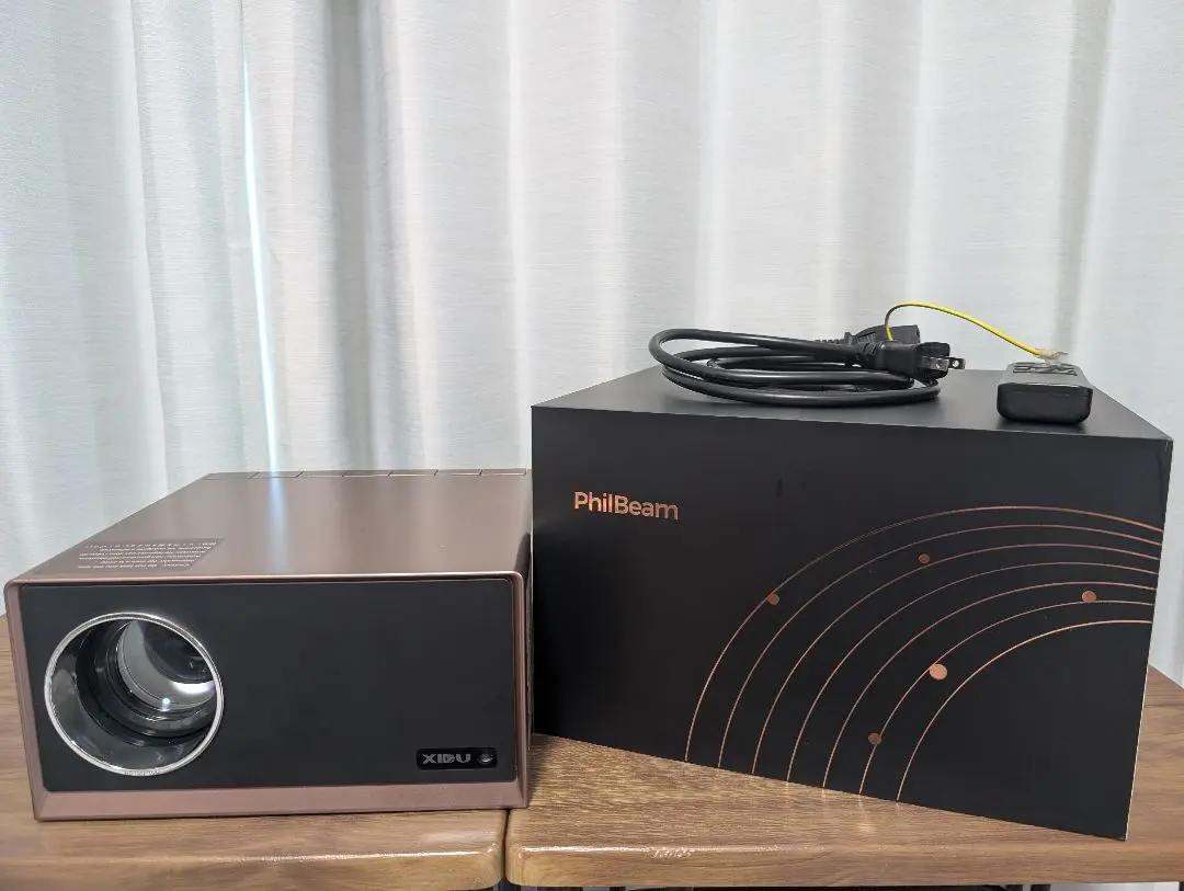 西渡投影機 的縮圖