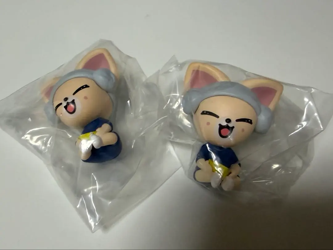 Thumbnail of SKZOO Foxiny Sauna Figure Set of 2