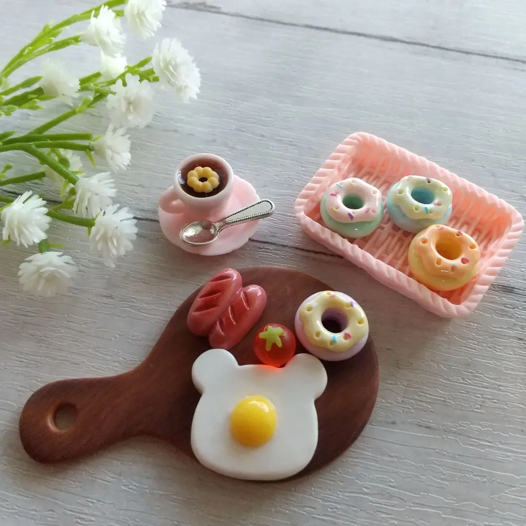 迷你早餐組 #1486 甜甜圈 荷包蛋 甜甜圈拿鐵 的縮圖