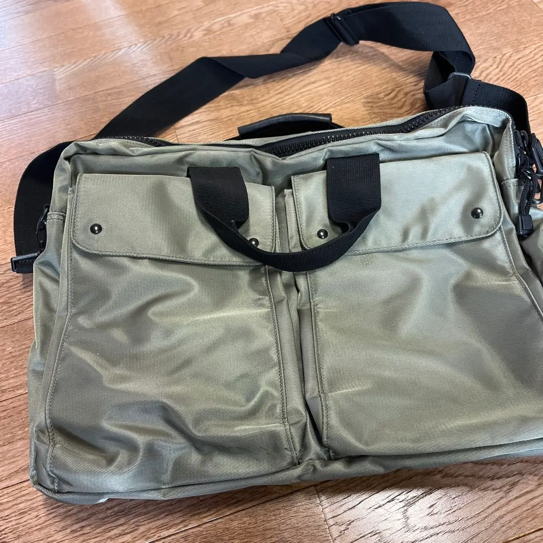 Thumbnail of Olive green shoulder bag