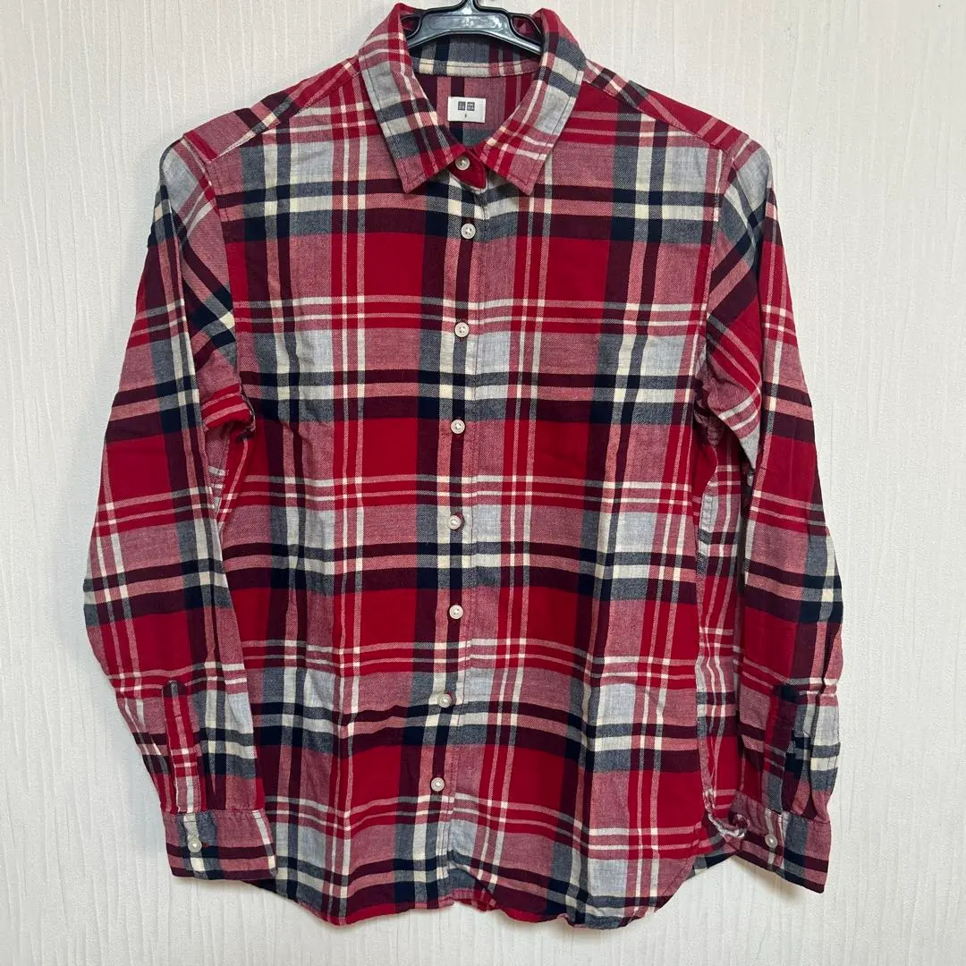Thumbnail of Uniqlo Red Check Long Sleeve Shirt S