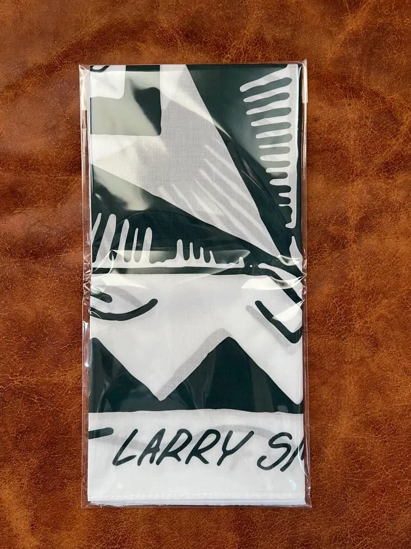 非売品】LARRY SMITH 13周年イベント ノベルティバンダナ 危惧さ 非売品】LARRY SMITH 13周年イベント ノベルティバンダナ 危惧さ