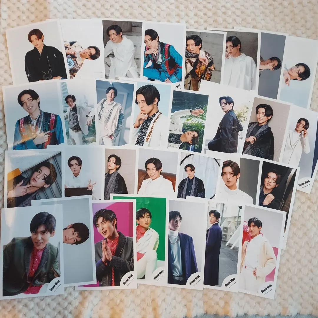 Thumbnail of Compilation of off-shot photos of Ren Meguro from Snow Man (for sale)