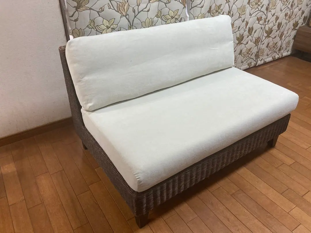 ヘッドレスト 2個セット（カバー未使用）ソファ用　a.flat エーフラット ソファ用ヘッドレスト ～適度な弾力のヘッドレストで頭部を