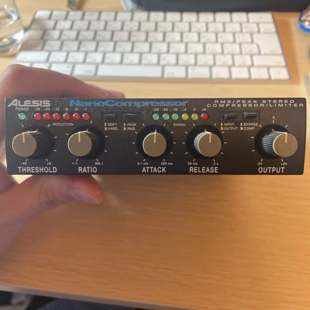 【美品！動作確認済！】ALESIS 3632 コンプレッサー Alesis 3632 Compressor review | MusicRadar