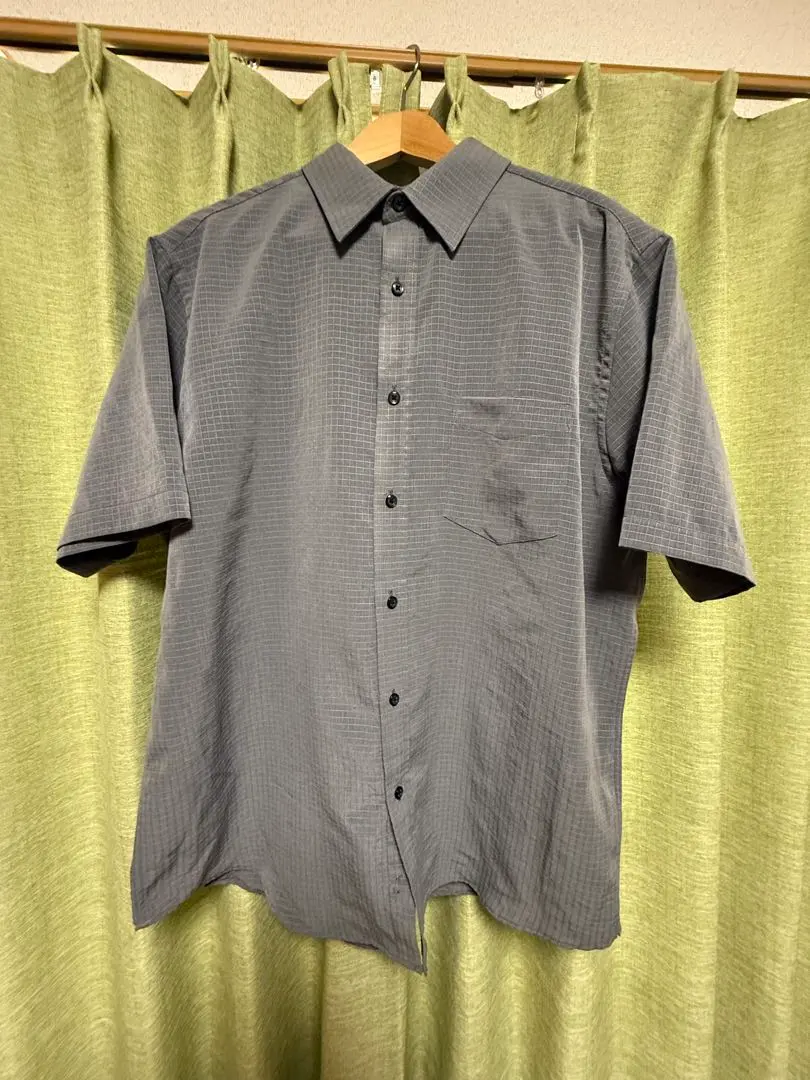Thumbnail of Croft & Barrow Short Sleeve Shirt, Size L, Gray
