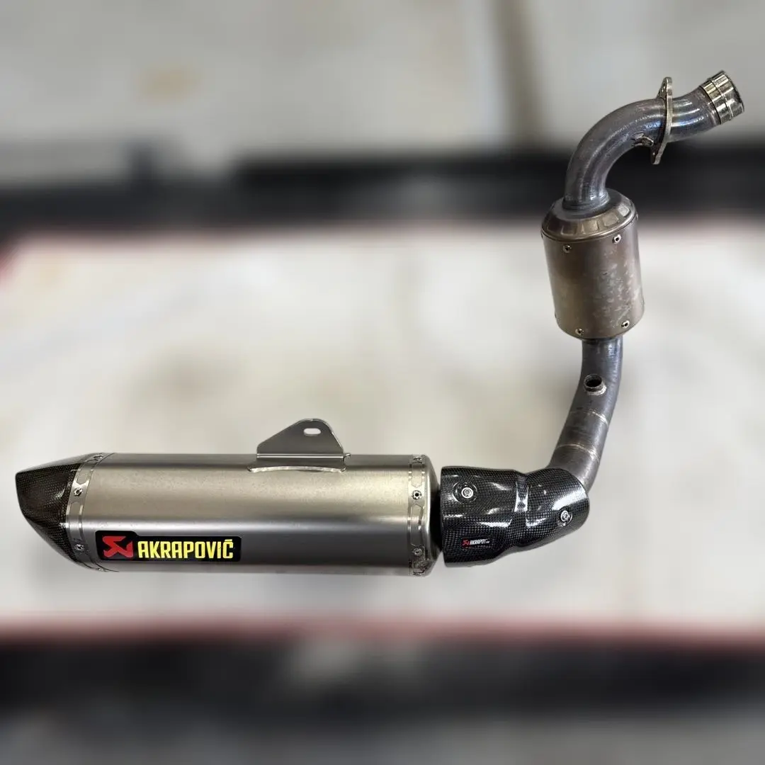 アクラポビッチ　マフラー　BMW310R/GS 用　欠品無し　レーシングタイプ S-B3R1-RC/1 レーシングライン (カーボン) BMW G 310 GS (2017
