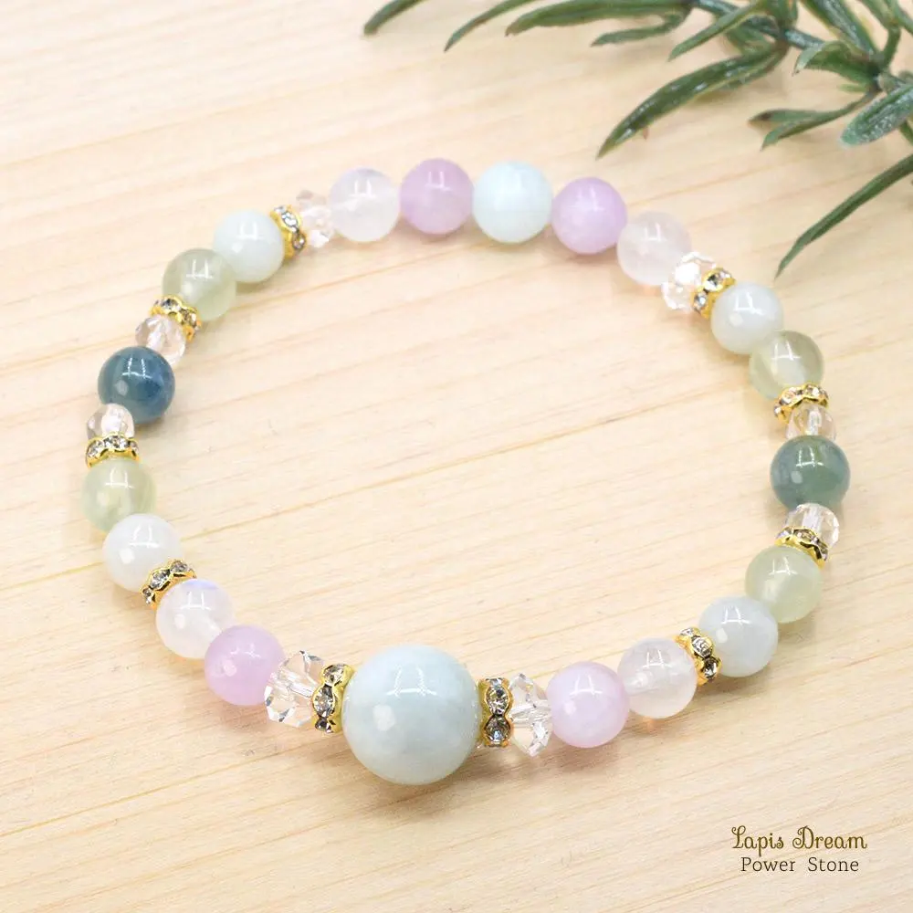 Thumbnail of Amulet Bringing a Bright Future | Power Stone Bracelet of Burmese Jade