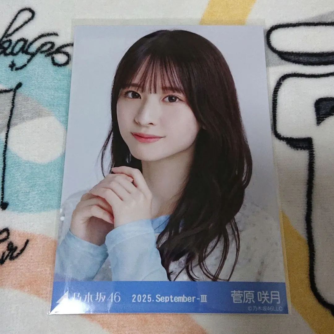 Thumbnail of Nogizaka46 Satsuki Sugawara official photo, Spangle, Up-close