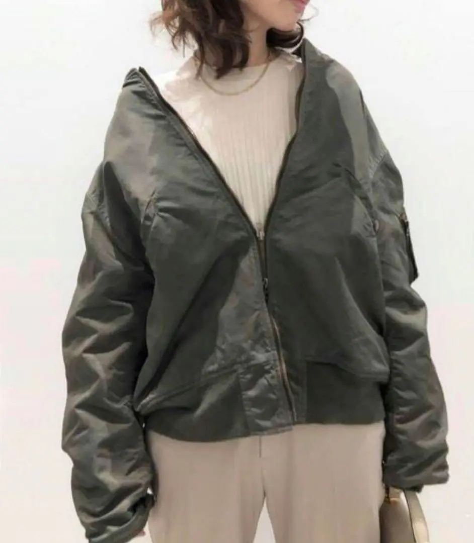 大幅値下げ　STAMMBAUM シュタンバウム　MA-1ジャケット M オリーブ 2025年最新】Stammbaum ma1の人気アイテム - メルカリ