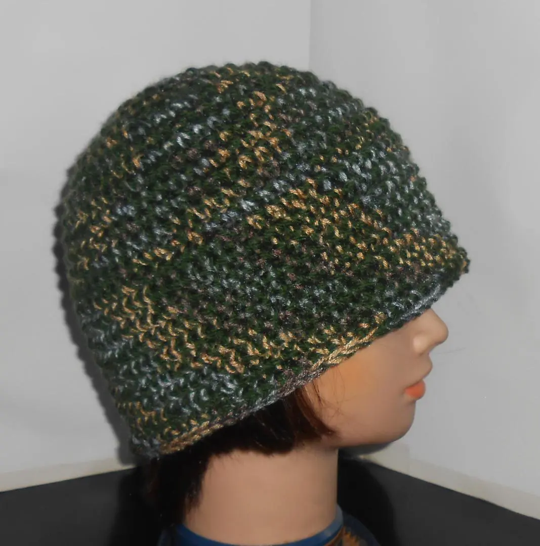 Thumbnail of Hamanaka Bonne Green - Handmade Hand-knitted Crusher Beanie Hat - Men's & Women's