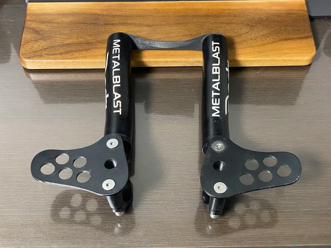 Specialized スペシャライズド カーボン DHバー Dedaバーテープ DEDA(デダ)バーテープ カーボン柄 ブラックカーボン | 自転車