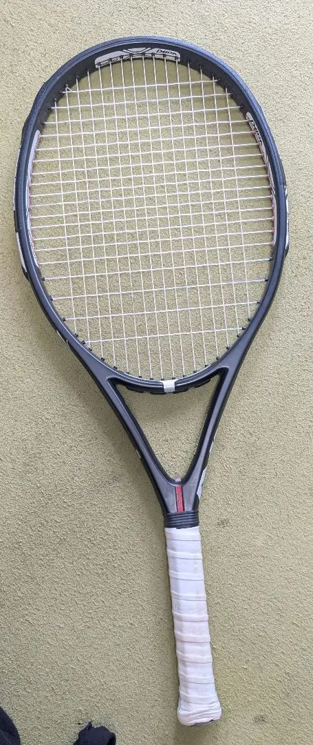 中古 テニスラケット フォルクル ブイ セル 4 2020年モデル【多数グロメット割れ有り】 (G2)VOLKL V-CELL 4 2020 中古】フォルクル ブイ セル 4 2020年モデル【多数グロメット