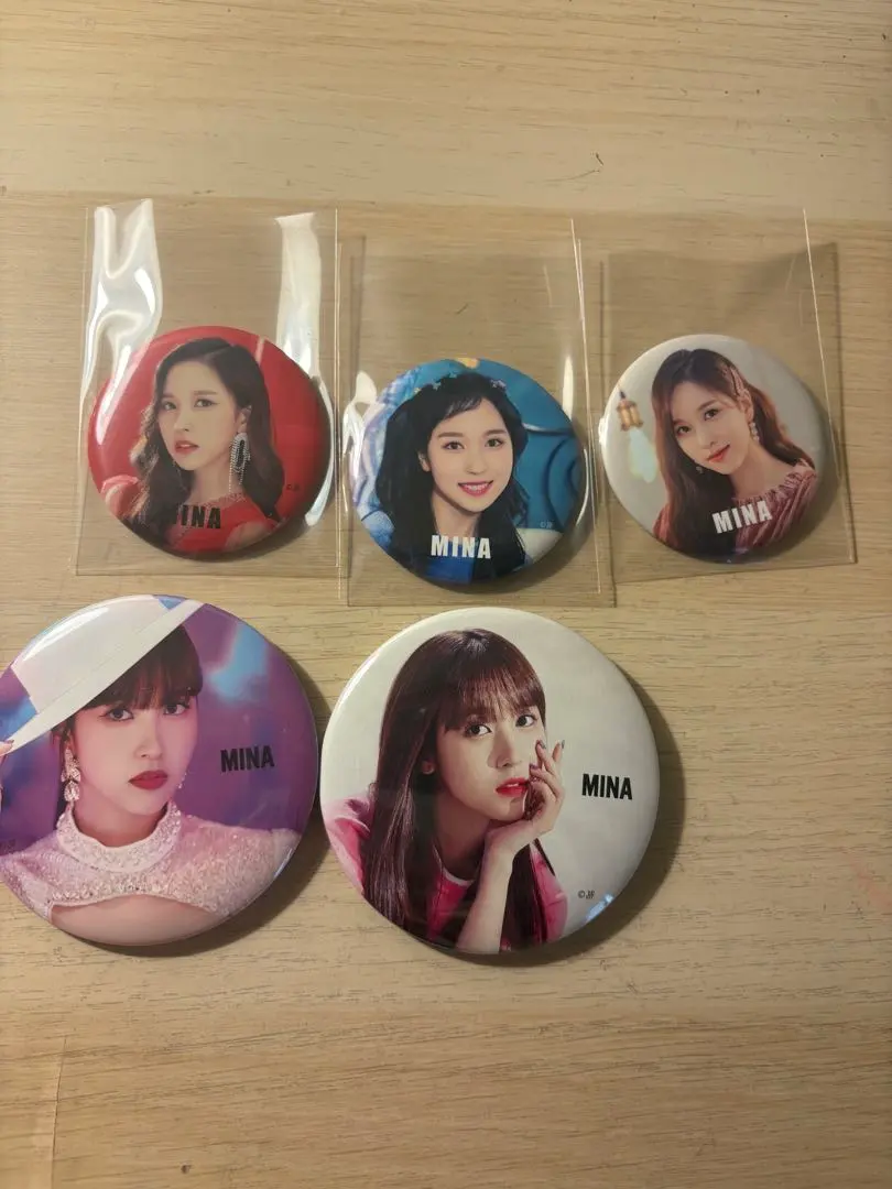 2025年最新】TWICE ミナ 缶バッジ まとめ売りの人気アイテム - メルカリ