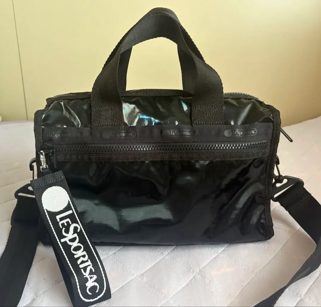 ひとりっぷ® × LeSportsac | LeSportsac｜レスポートサック公式'