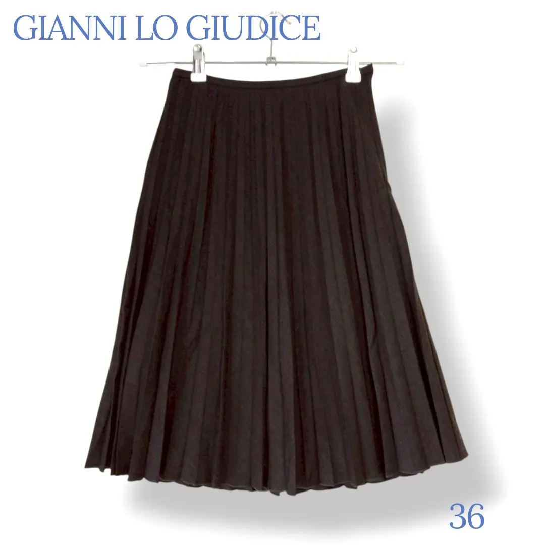 Thumbnail of *GIANNI LO GIUDICE* Size 36 Skirt Pleated Skirt