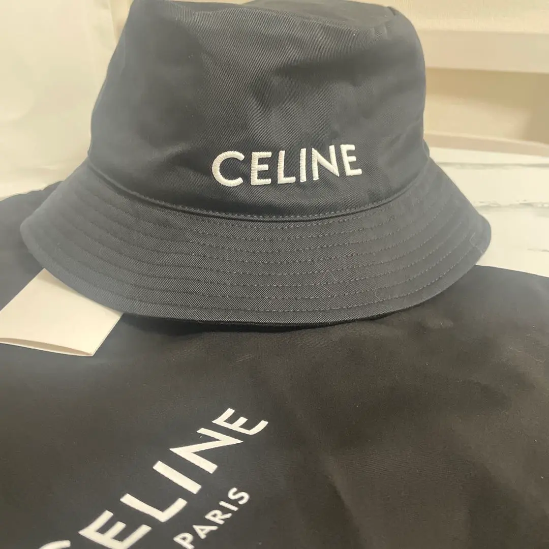 2025年最新】CELINE 汚れ・破れ・臭いなど：なし バケットハット