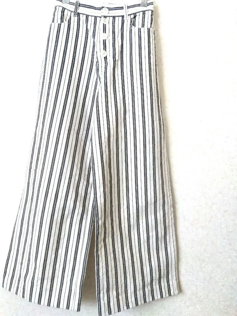 Thumbnail of Excellent condition, Jeanasis striped wide pants