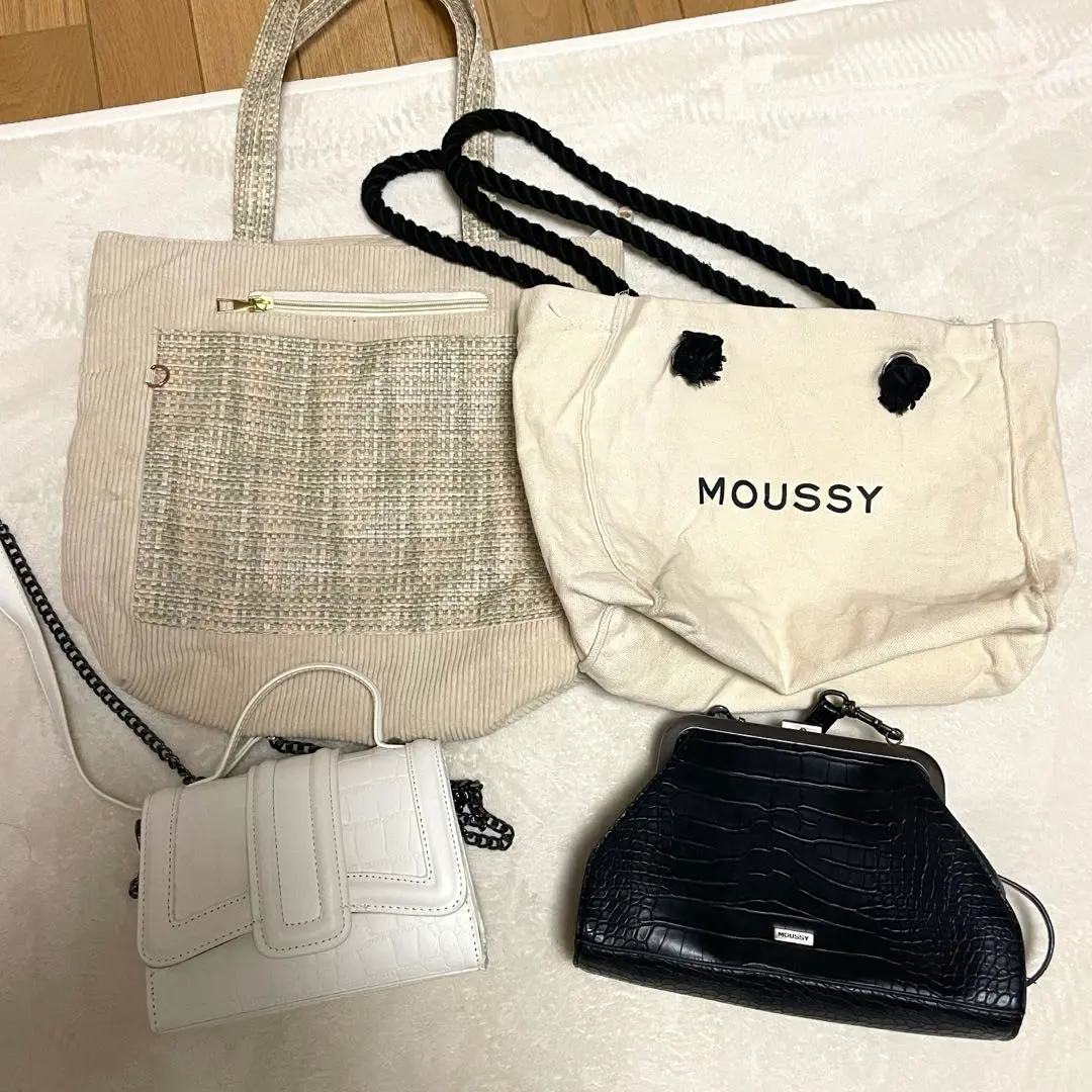 2025年最新】moussy バッグ がま口の人気アイテム - メルカリ