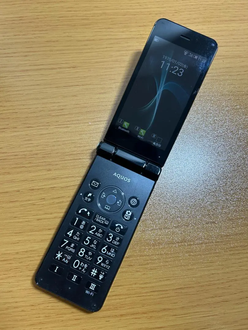 K50 ジャンク　SIMフリーAQUOSケータイ 2 601SH SHAGC4 ムスビー｜【SIMフリー】AQUOS ケータイ2 601SH ホワイト