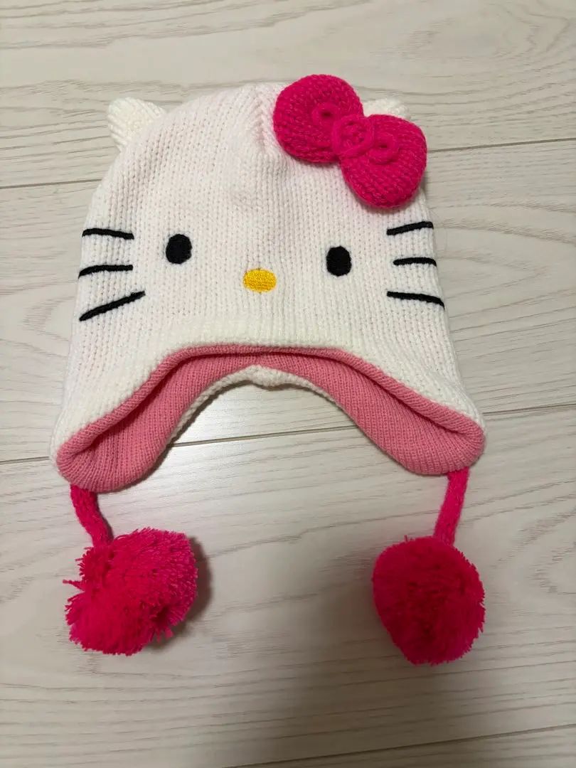 Thumbnail of ✨️Price negotiable✨️ Hello Kitty Knit Cap 52~54cm
