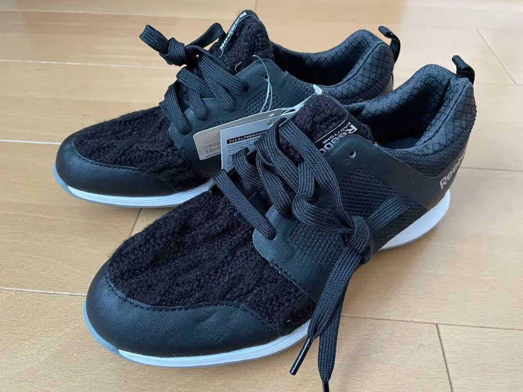 【全新未使用】Reebok 銳跑 EasyTone 健步鞋 23cm 的縮圖