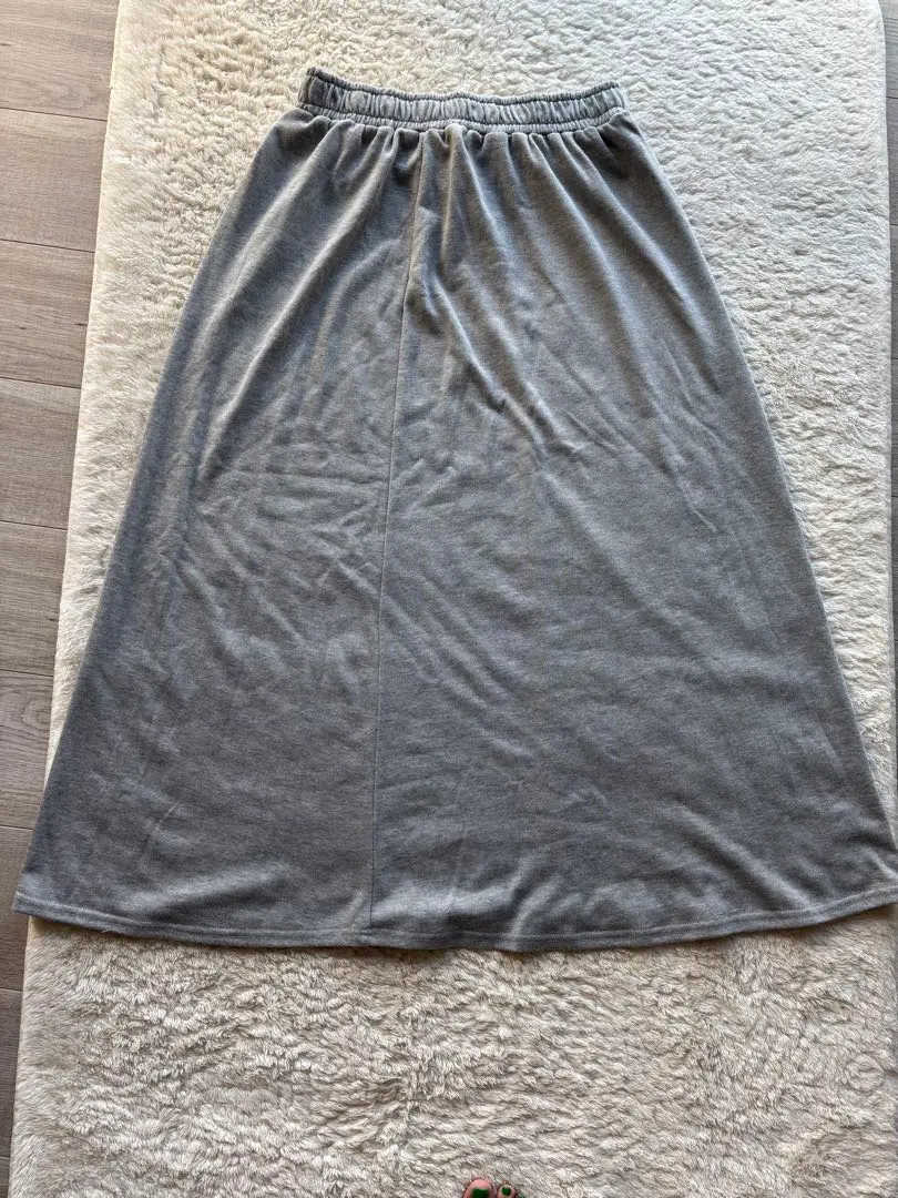 Thumbnail of 【Brand New】Sweat Fabric Gray Flare Skirt Elastic Waistband, Includes Shipping