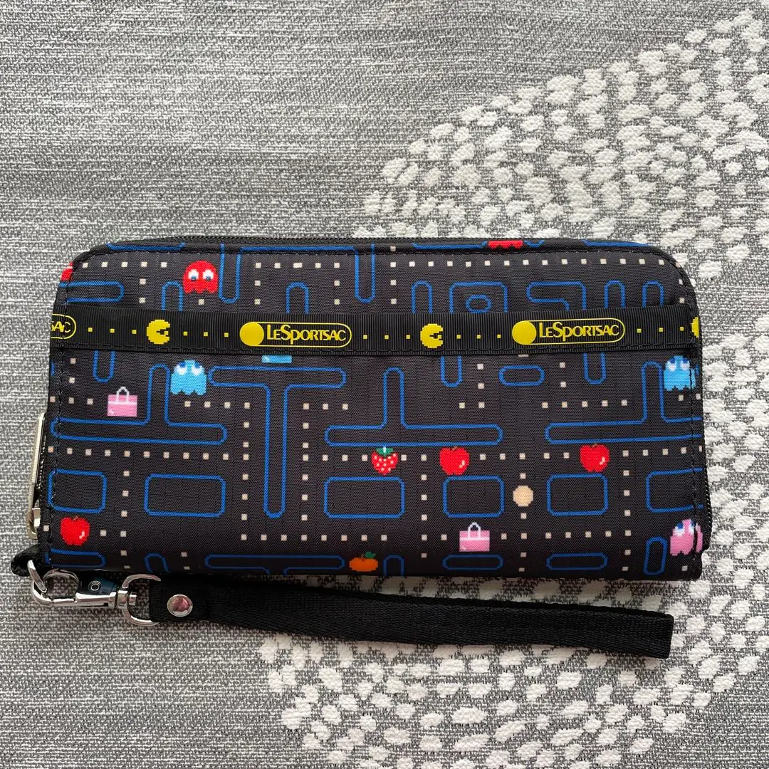 【美品】　レスポートサック　パックマン　コラボ 楽天市場】レスポートサック ポーチ ハーフムーンパックマン