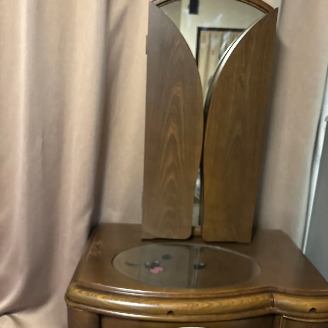 カリモク コロニアル ドレッサー