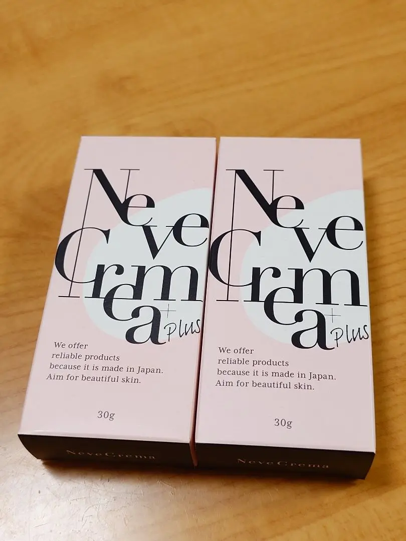 ネーヴェクレマ　プラス　 〈クリーム〉Neve crema 30g　２本セット ネーヴェクレマ plus 30g 2本セット 濃 Neve Crema plus