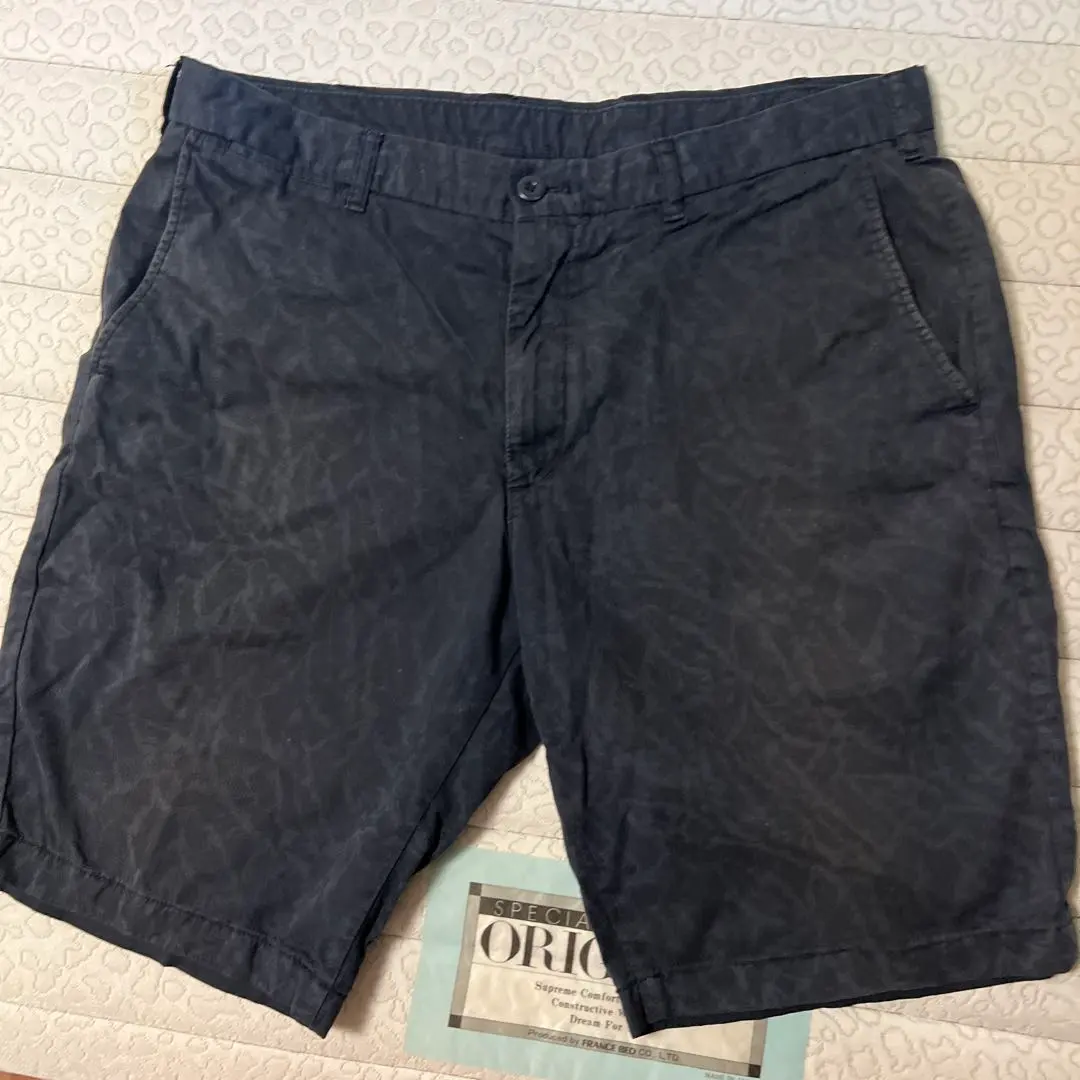 UNIQLO 深灰色 短褲 L 尺寸 的縮圖
